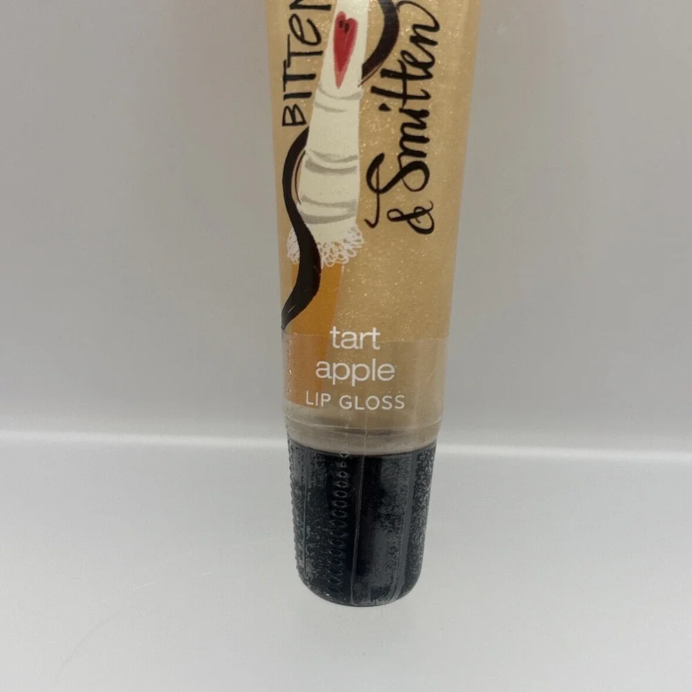 Bath & Body Works Liplicious Bitten & Smitten Tart Apple Lip Gloss Sealed Rare
